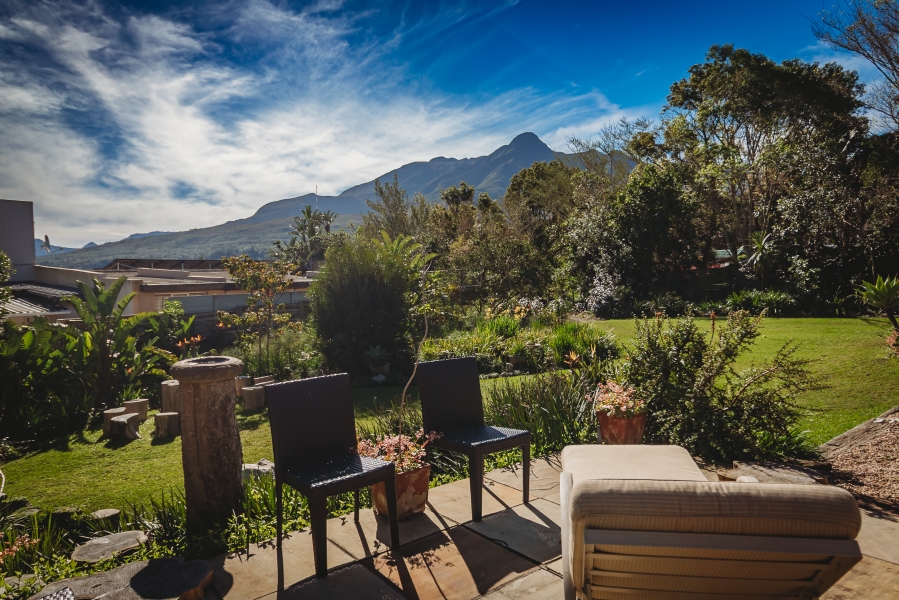 4 Bedroom Property for Sale in Camphersdrift Western Cape
